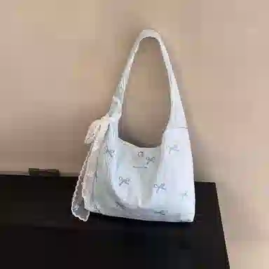 CinvaiKrose Tote