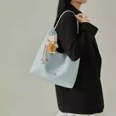 CinvaiKrose Tote