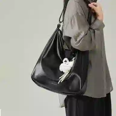 CinvaiKrose Tote