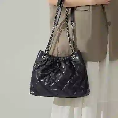 CinvaiKrose Tote