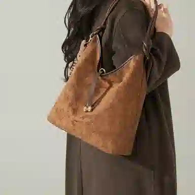 CinvaiKrose Tote