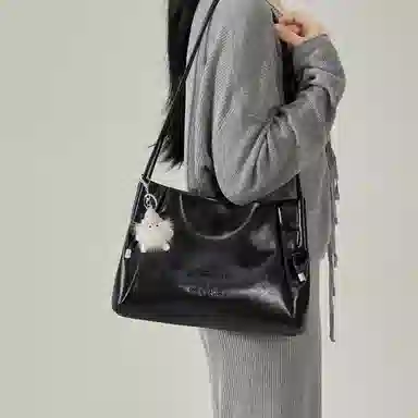 CinvaiKrose Tote