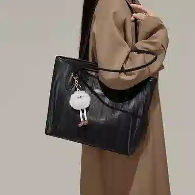 CinvaiKrose Tote