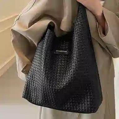 CinvaiKrose PVC Tote