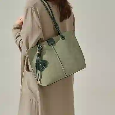 CinvaiKrose Tote