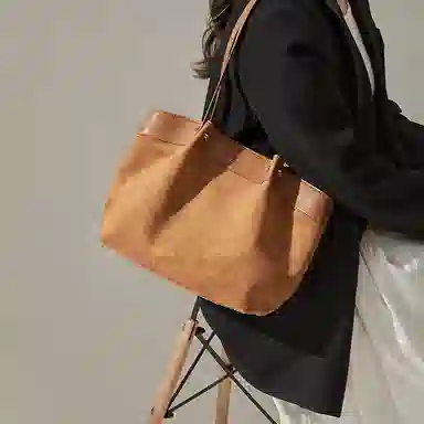 CinvaiKrose Tote