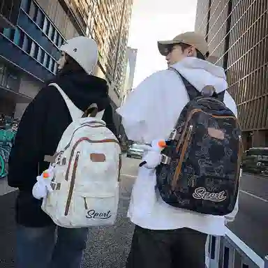 行途 高颜值学生大容量初高中大容量潮流印花学院风尼龙双肩包 男女同款 多色