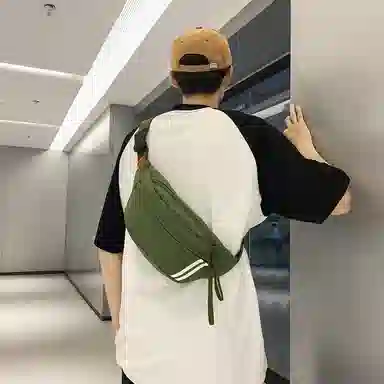 行途 潮流女包时尚质感学生斜挎包休闲手机包百搭 尼龙 胸包 男女同款情侣款 多色