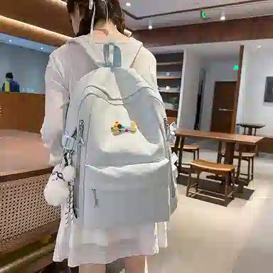 行途 可爱卡通轻便小众高颜值 尼龙 双肩包 常规 女款 多色