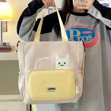 行途 小众可爱多功能流行通勤 尼龙 斜挎包 女款 多色