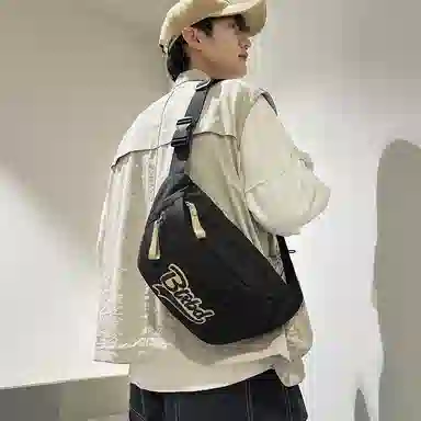行途 时尚小众宽肩带可爱 尼龙 胸包腰包 男女同款情侣款 黑色/蓝色/红色/白色