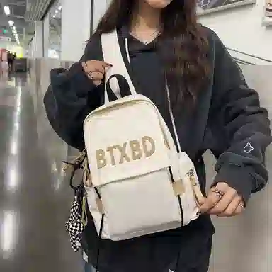 行途 时尚韩版潮流个性轻便单肩包高颜值休闲 尼龙 胸包 男女同款情侣款 黑色/蓝色/红色/白色