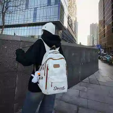 行途 高颜值学生大容量初高中大容量潮流印花学院风尼龙双肩包 男女同款 多色