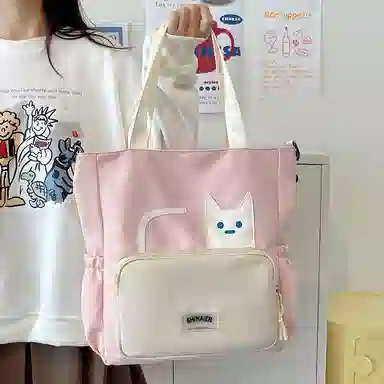 行途 小众可爱多功能流行通勤 尼龙 斜挎包 女款 多色