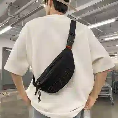 行途胸包男女背包字母斜挎包防泼水腰包女大容量单肩包运动潮牌男士包包