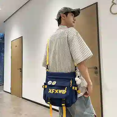 行途 时尚百搭字母设计潮流 牛津布 斜挎单肩包 男女同款情侣款 多色