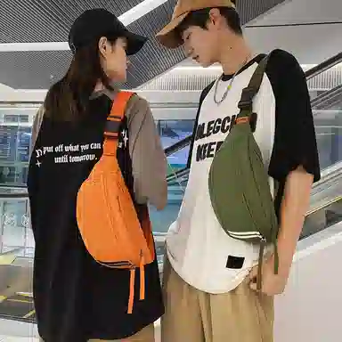 行途 潮流女包时尚质感学生斜挎包休闲手机包百搭 尼龙 胸包 男女同款情侣款 多色