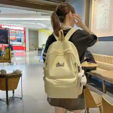 行途 可爱卡通轻便小众高颜值 尼龙 双肩包 常规 女款 多色