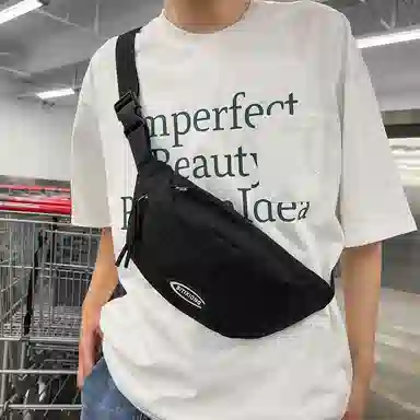 行途 日系休闲简约时尚百搭轻便潮流 尼龙 斜挎胸包 男女同款情侣款