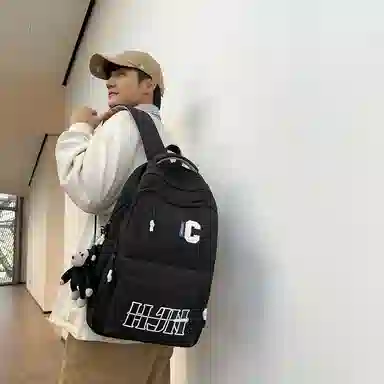 行途 潮流字母时尚简约大容量旅行高级感休闲 尼龙 双肩包 男女同款情侣款 多色