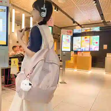 行途 韩版原宿初高中学生简约纯色大容量 尼龙 双肩包 女款 粉色/绿色/紫色/黑色/灰色