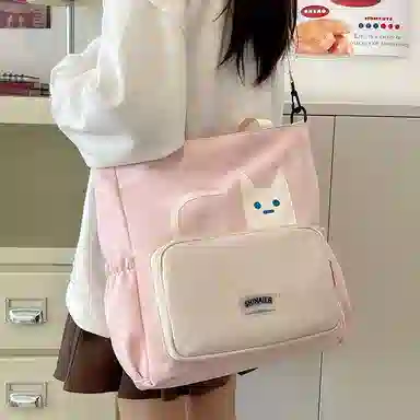 行途 小众可爱多功能流行通勤 尼龙 斜挎包 女款 多色