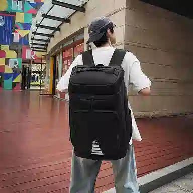 行途 大容量旅游背包休闲运动风行李包防泼水书包 牛津布 双肩包 常规 男女同款情侣款 黑色/白色