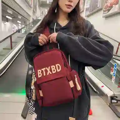 行途 时尚韩版潮流个性轻便单肩包高颜值休闲 尼龙 胸包 男女同款情侣款 黑色/蓝色/红色/白色