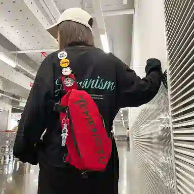 行途 情侣休闲 尼龙 胸包 常规 男女同款情侣款 黑色/白色/蓝色/红色