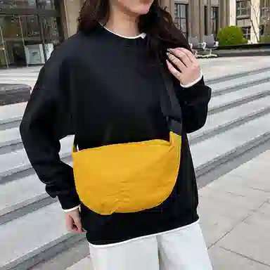 行途 潮牌学生简约百搭布袋背包休闲通勤腋下包 水洗布 斜挎单肩包 男女同款情侣款 黑色/白色/绿色/黄色/桔色