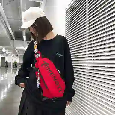 行途 情侣休闲 尼龙 胸包 常规 男女同款情侣款 黑色/白色/蓝色/红色