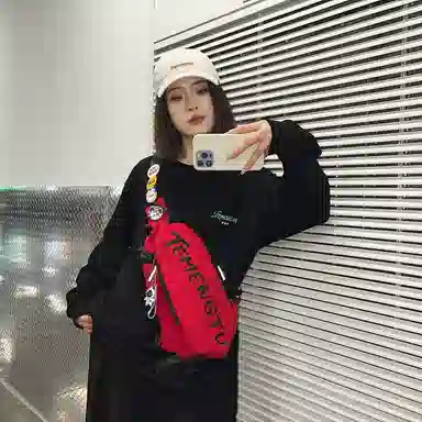 行途 情侣休闲 尼龙 胸包 常规 男女同款情侣款 黑色/白色/蓝色/红色