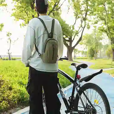 行途 简约潮流时尚 尼龙 双肩包 男女同款情侣款 多色