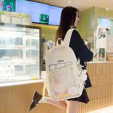 行途 书包超轻初中二次元 尼龙 痛包 女款