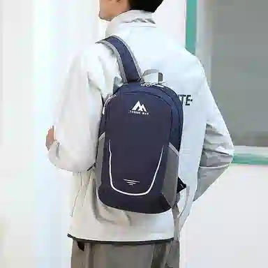 行途 背包轻便简约旅游包大容量户外运动登山包旅行包 尼龙 双肩包 男女同款情侣款 多色