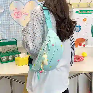 行途 可爱卡通休闲运动斜挎包轻便旅行胸前防水 帆布 帆布包腰包 女款 多色