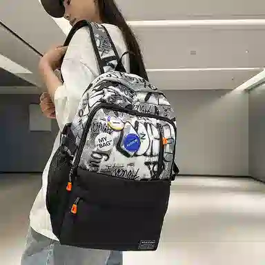 行途 个性涂鸦中学生书包日系潮牌大学生旅行背包 尼龙 双肩包 男女同款情侣款 黑色/白色/蓝色