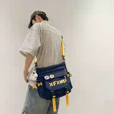 行途 时尚百搭字母设计潮流 牛津布 斜挎单肩包 男女同款情侣款 多色