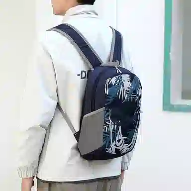 行途 背包轻便简约旅游包大容量户外运动登山包旅行包 尼龙 双肩包 男女同款情侣款 多色