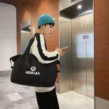 行途旅行包女短途大容量扩容健身包干湿分离尼龙手提斜挎包训练运动背包男女