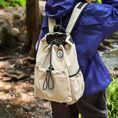 行途 时尚经典大容量轻便百搭 尼龙 双肩包 常规 男女同款情侣款 多色