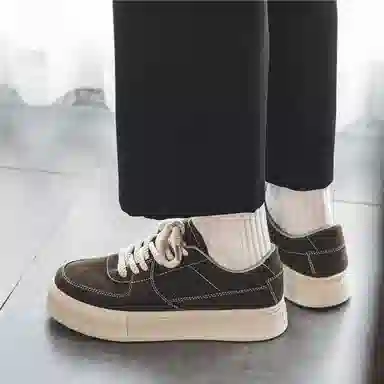 MIIOW Low Top Sneakers