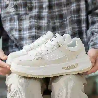 MIIOW Sport Thick Sole Sneakers