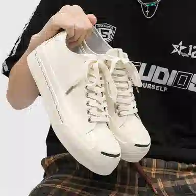 MIIOW Classic Retro Low Sneakers