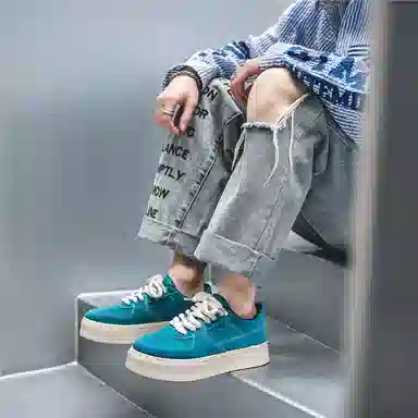 MIIOW Low Top Sneakers