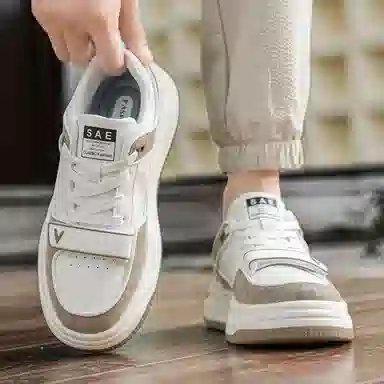 MIIOW Sport Thick Sole Sneakers