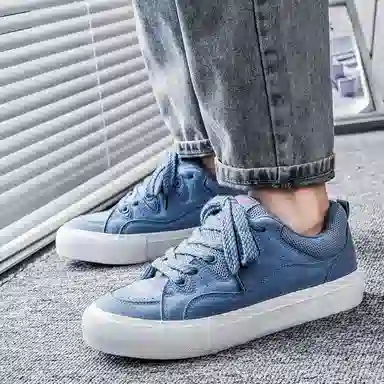 MIIOW Classic Low Top Sneakers