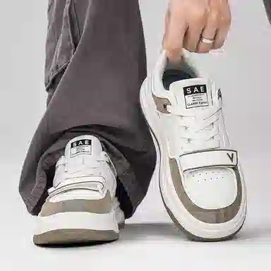 MIIOW Sport Thick Sole Sneakers