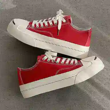 MIIOW Classic Retro Low Sneakers