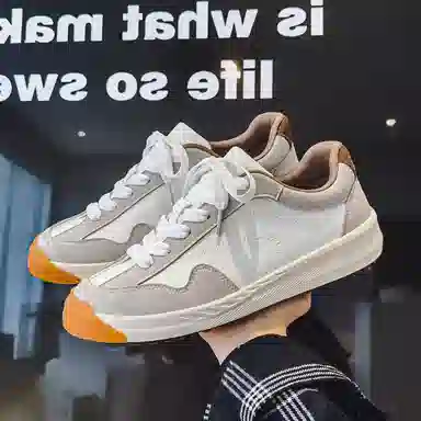 MIIOW Low Top Sneakers